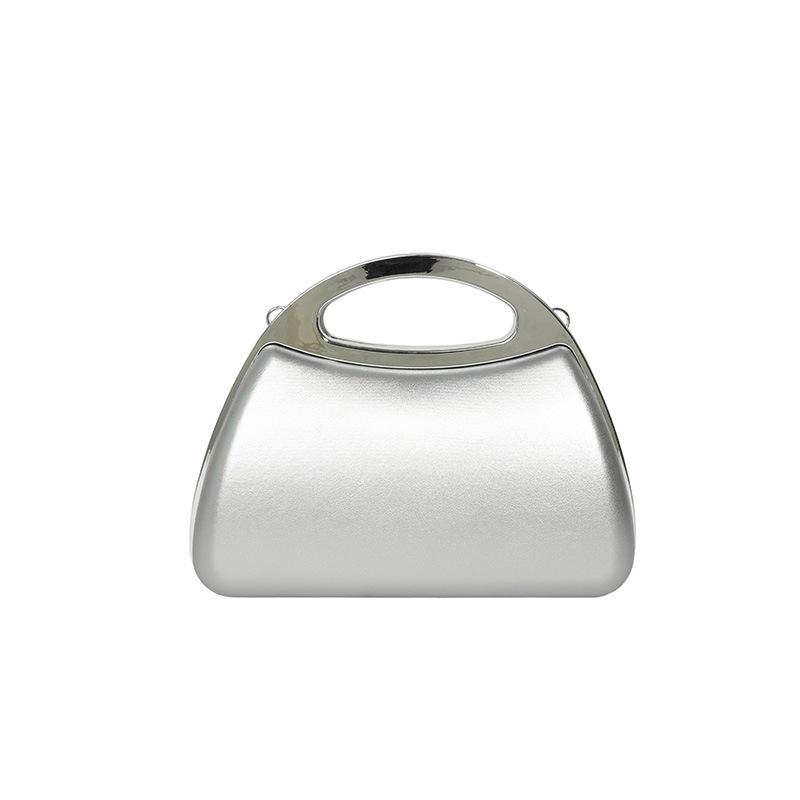 2026 New Niche Design Retro Fashionable Metal Hand-held Box Bag Chain Bar Crossbody Dinner Bag
