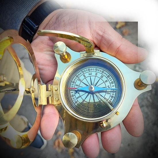 Латунь Золотое Солнце, Часы Компас Винтажный Морской Солнечные Часы Компас 10,16 см