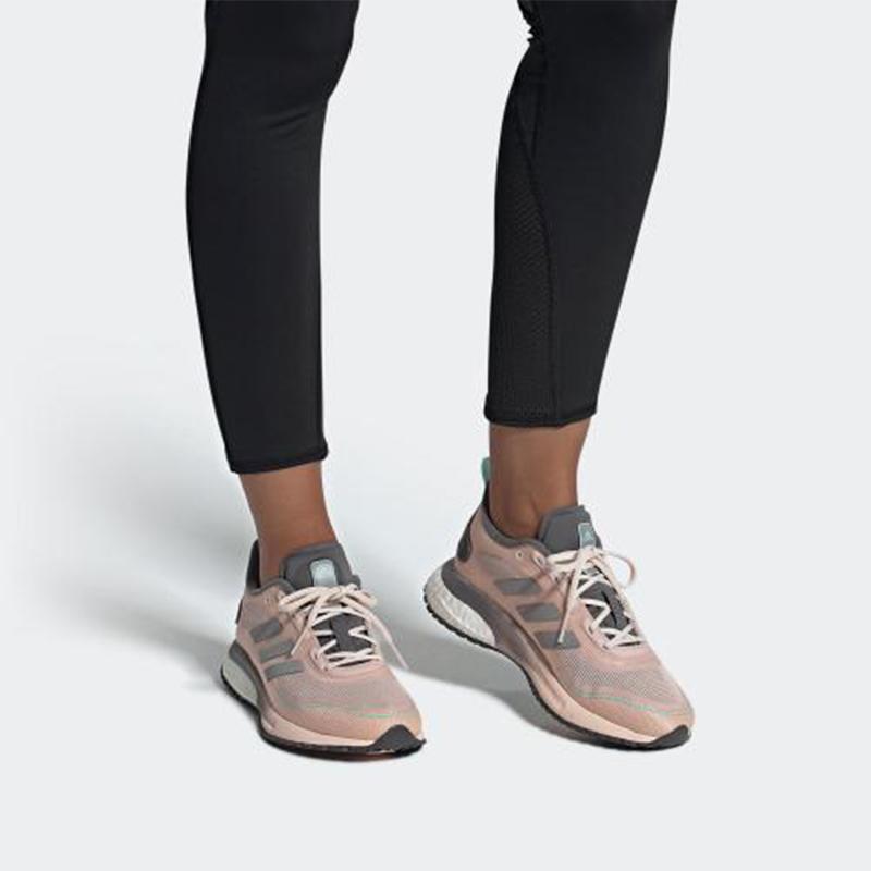 adidas Женские Supernova Cold.Rdy 'Розовый оттенок' Женские FV4741
