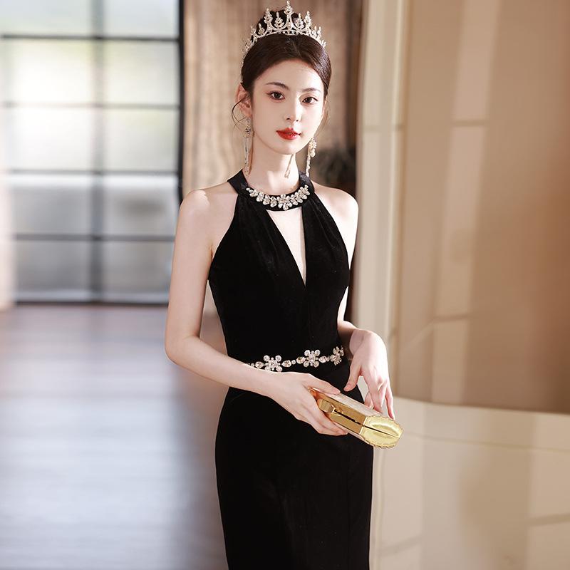 Black evening dress 1011 new light luxury niche high-end fishtail advanced sense engagement slim and thin host skirt girl
