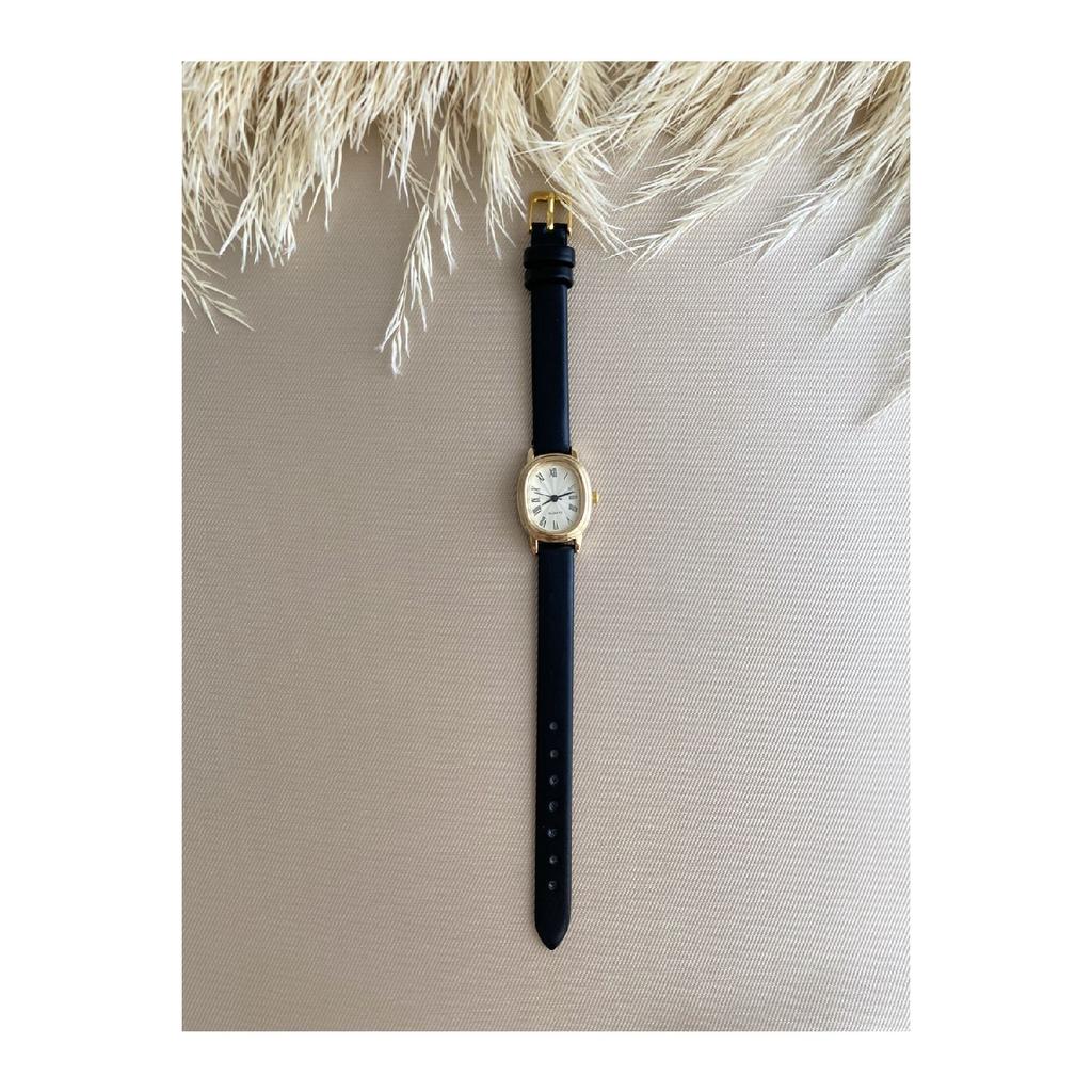Retro Minimal Vintage Leather Band Women's Wristwatch