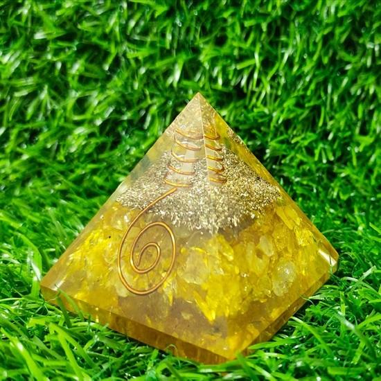 Пирамида Оргона из натурального желтого цитрина с натуральным прозрачным кварцевым наконечником и медной спиралью для богатства, процветания и успеха