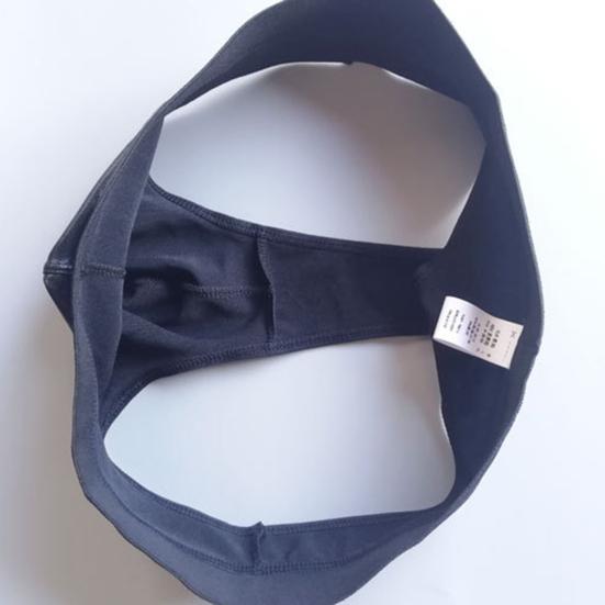 Мужские клубные трусы Эластичность Контрастный цвет Быстросохнущие Глянцевая поверхность Низкая посадка Клубная одежда Искусственная кожа Нижнее белье Мужские трусы-стринги для ночного клуба