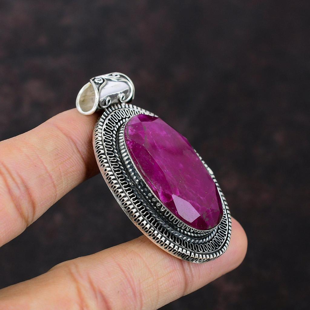 Faceted Kashmir Ruby Pendant Genuine Gemstone Pendant Handmade Jewelry 925 Sterling Silver Pendant Vintage Pendant Designer Jewelry For Gift