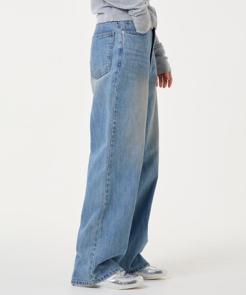 UNKNOWN PLANET Daily Mid-Wide Denim Pants Light Blue