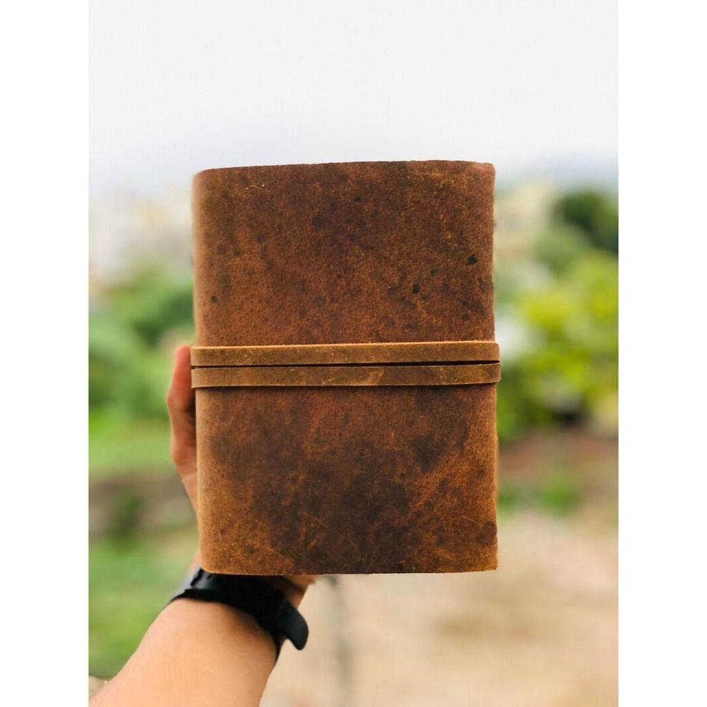 400 Pages Leather Journal with Key - Antique Handmade Deckle Edge Paper, Vintage Leather Journal - Book of Shadows - Great Gift