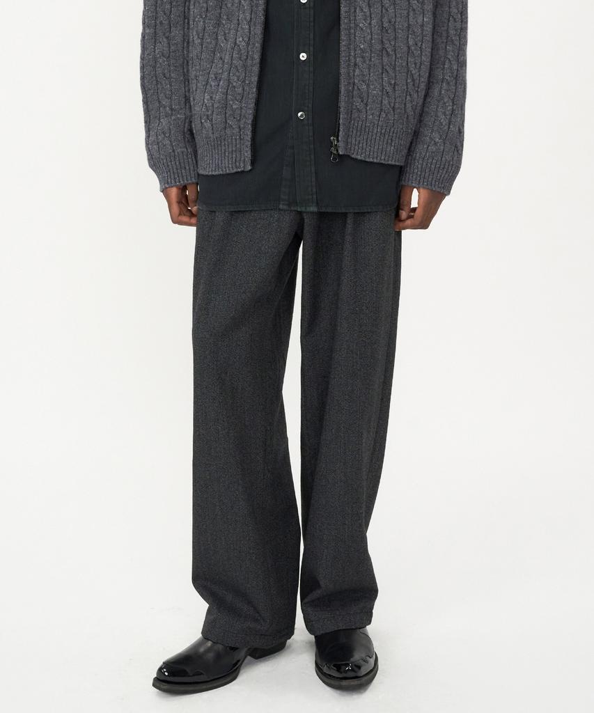 INSILENCE Wool Tapered Pants Grey