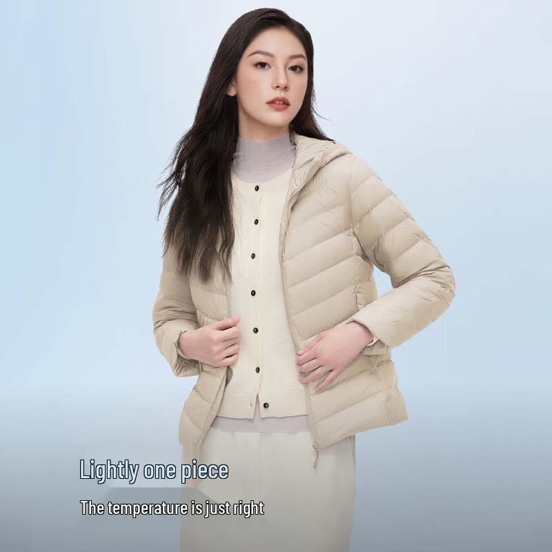 Bosideng B250131002 Slim-Fit Hooded Down Jacket