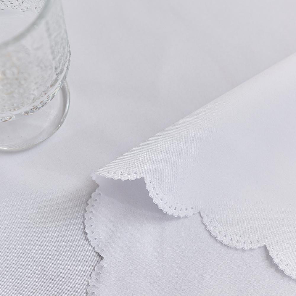 Oversized White Tablecloth for Home Dinner Wedding Banquet Hotel Decoration and Outdoor Party Table Cover