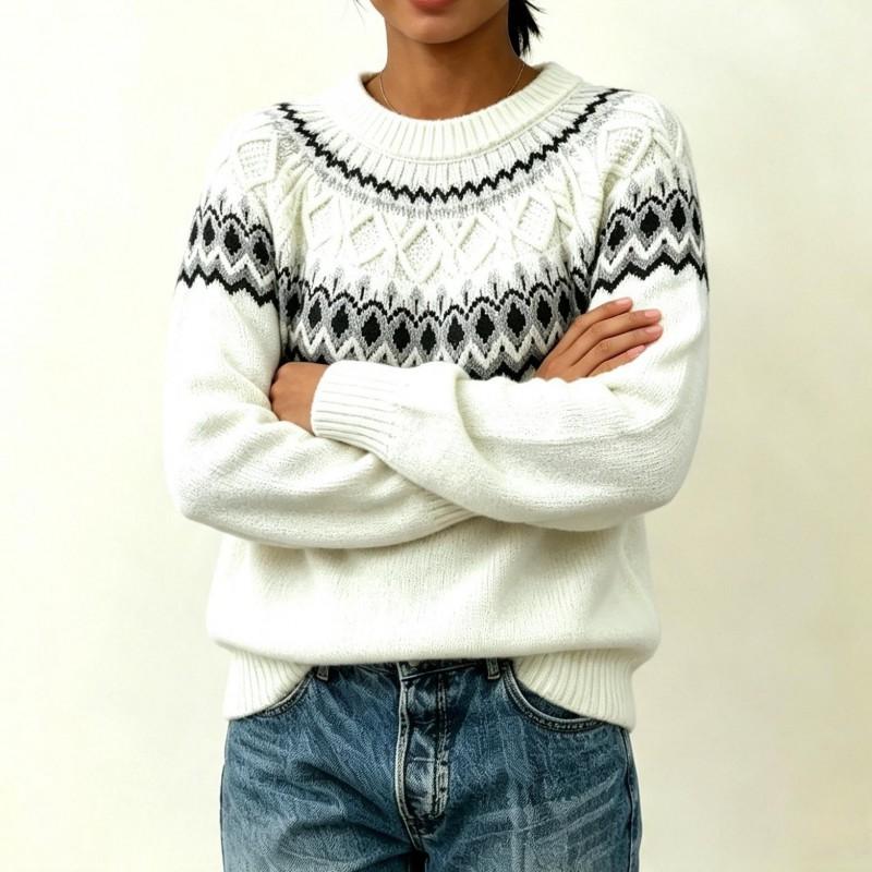 Oversized Fair Isle Knit Sweater Women Soft Acrylic Pullover With Embroidery Crew Neck Long Sleeve