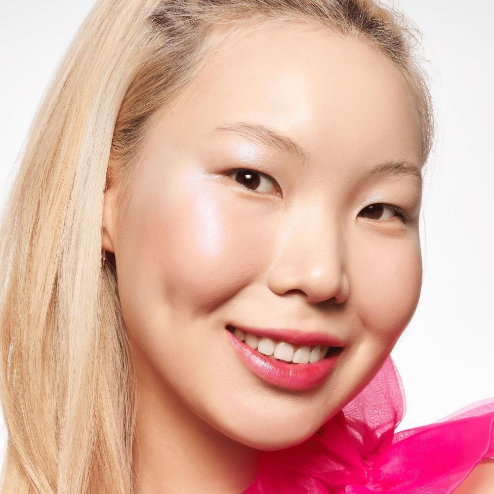 Хайлайтер Essence Meta Glow 0,11 унции