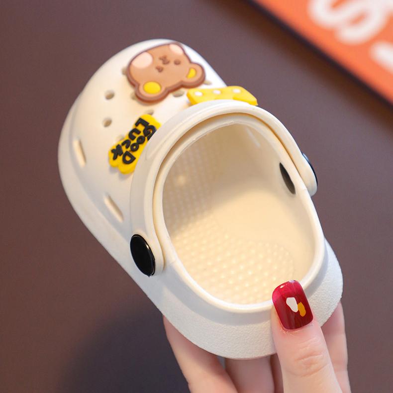Летние детские тапочки Baotou с противоскользящими отверстиями, милые сандалии для девочек, сандалии для младенцев и маленьких детей