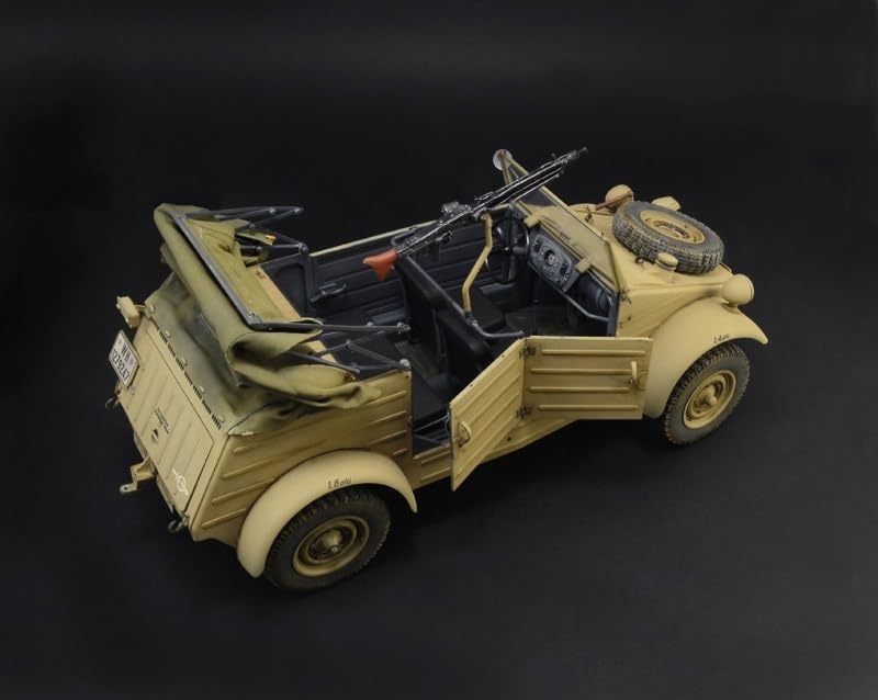 PLATZ Italeri Scale WWII German Kubelwagen Type 82 Plastic Model Kit IT7405 1/9 (Combat Vehicle)