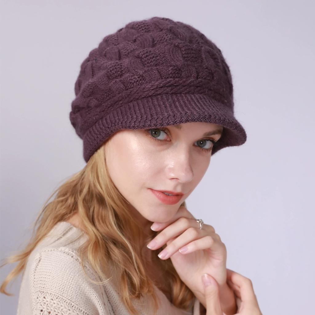 Women's Winter Cable Knit Hat with Fleece Lining, Fashion Beret & Peaked Cap Style, Thickened Warm Beanie for Cold Weather