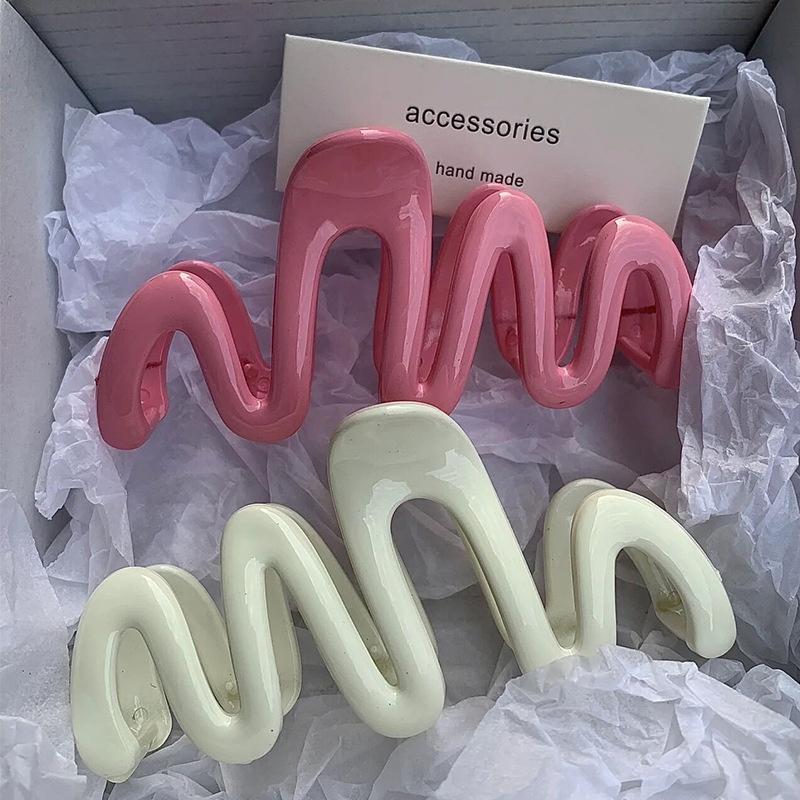Dopamine Creamy Color Geometry Wave Line Back Head Hair Claw Hair Claw Clip Women Girl Hairpin Ponytail Hair Accessories