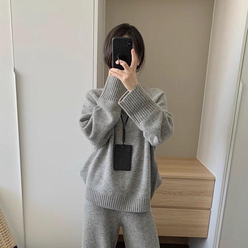 Женский осенне-зимний кардиган из рыхлой вязки шерсти: Универсальный облегающий пуловер