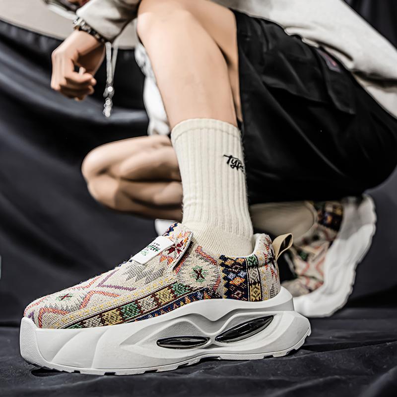 Мужская спортивная обувь, повседневные уличные кроссовки на платформе, студенческие, большие размеры, с принтом, для скейтбординга, увеличивающие рост