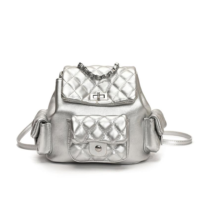 Женский рюкзак с ромбовидной вышивкой, нишевый дизайн, 2025 новый популярный универсальный маленький рюкзак-ведро на цепочке, маленькая школьная сумка