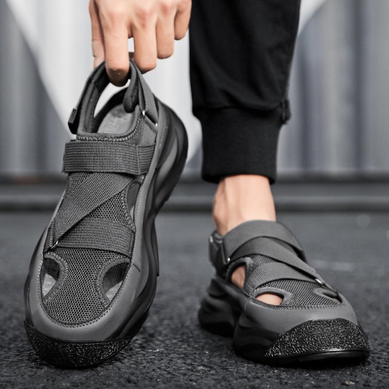 Fashion Summer Cave Casual Sandals for Men 2024 New Baotou Sports Shoes Men's Dad Driving Sandals for Male Beach Shoes Platform Sandals