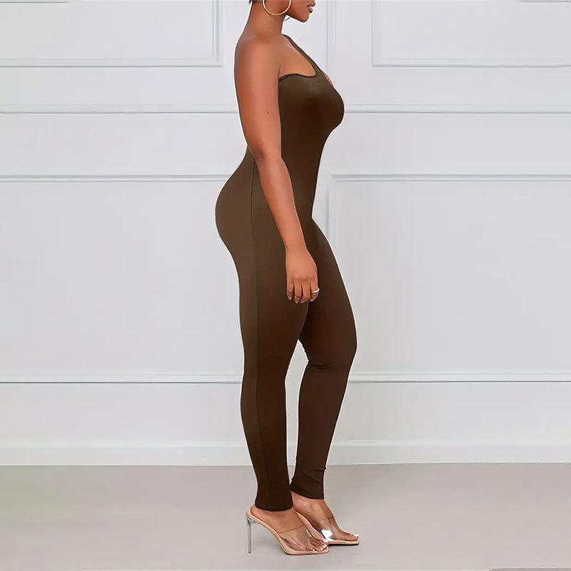 Женский летний облегающий спортивный комбинезон с косыми плечами