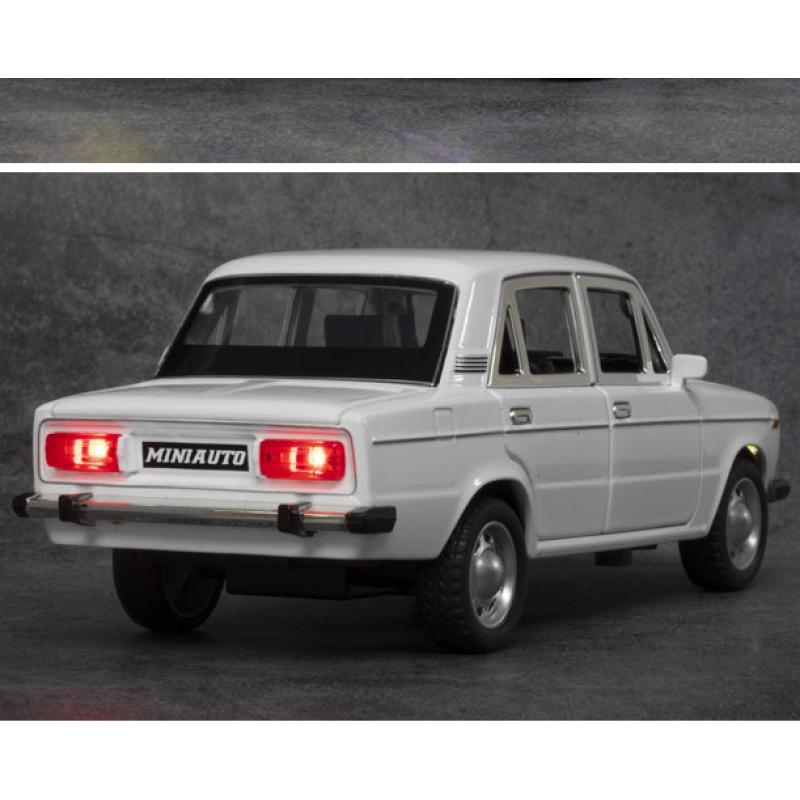 1:24-масштабная модель легкосплавного автомобиля LADA 2106 со световыми и музыкальными эффектами