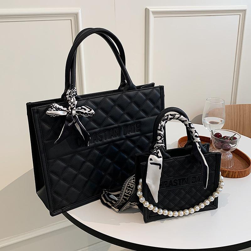 Pearl Handbag Women's Large-capacity Commuter Tote Bag Casual Shoulder Messenger Bag