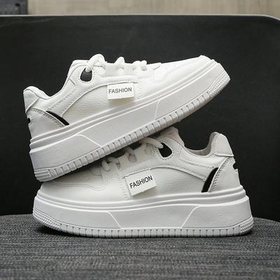 Маленькие белые туфли женские туфли 2024 весна новые универсальные на толстой подошве увеличивающие рост повседневные туфли женские кожаные спортивные туфли для скейтборда