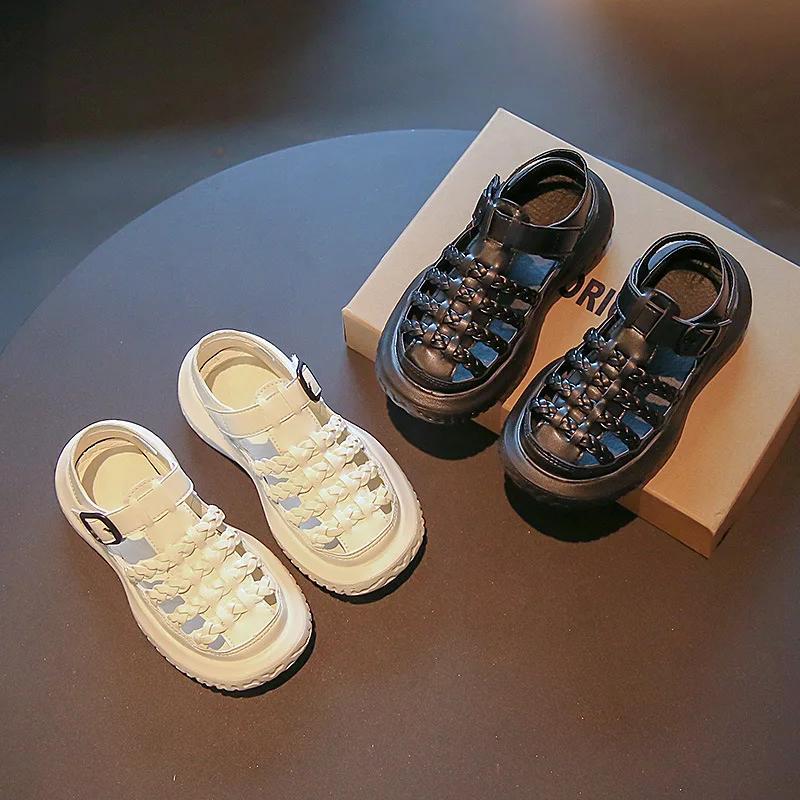 Fashion 2025 Summer New Children Sandals for Girls Fashionable Korean Style Soft Bottom Anti-slippery Versatile Woven Roman Beach Shoes