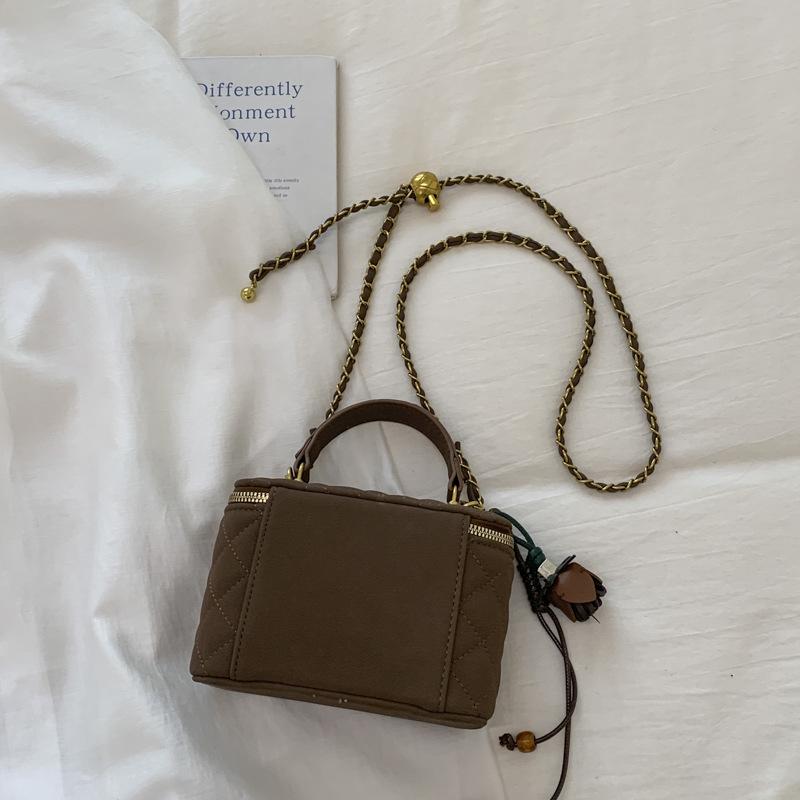 Женская модная сумка-клатч с цепочкой и ромбовидным узором 2025 года - Универсальная сумка-коробка для ношения на плече или через плечо