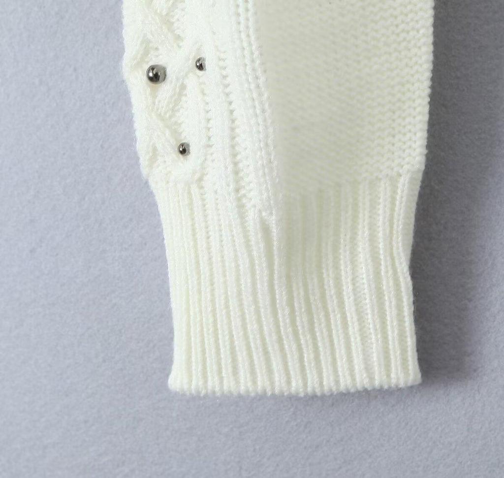 2024 Autumn Women's European & American Style Beaded Round Neck Sweater: Versatile, Fashionable & Casual