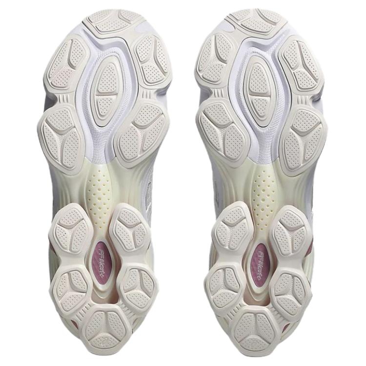 Asics Кроссовки унисекс Gel Kinetic Fluent White Blush 1203A892-100