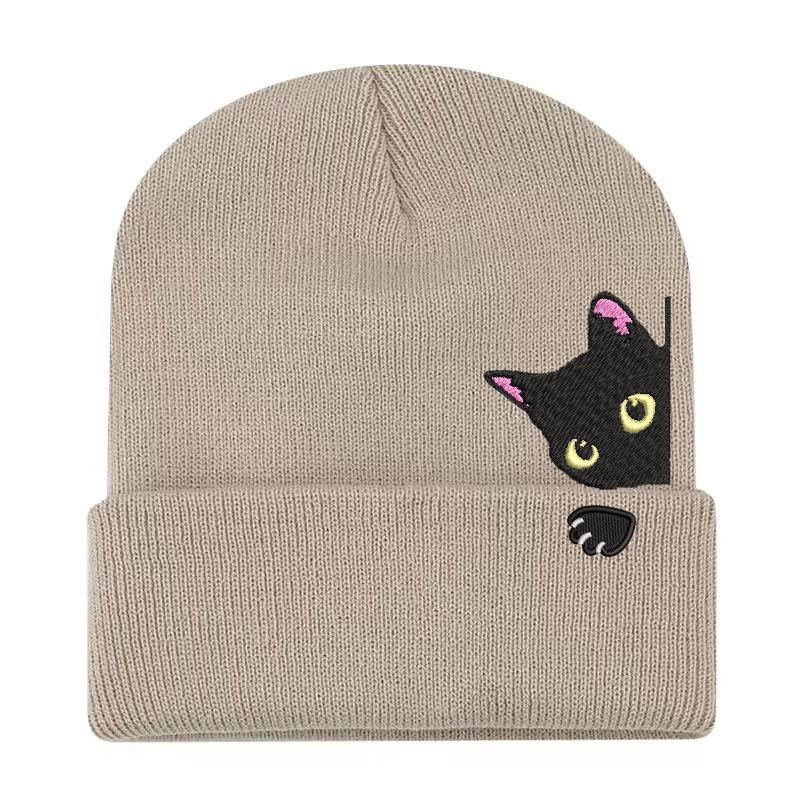 Ladies cute cat embroidered knitted hat autumn and winter warm knitted cover no edge hat