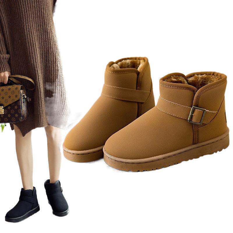 Snow boots women's thickened winter new fashion short tube versatile velvet bread shoes student short boots winter cotton shoes