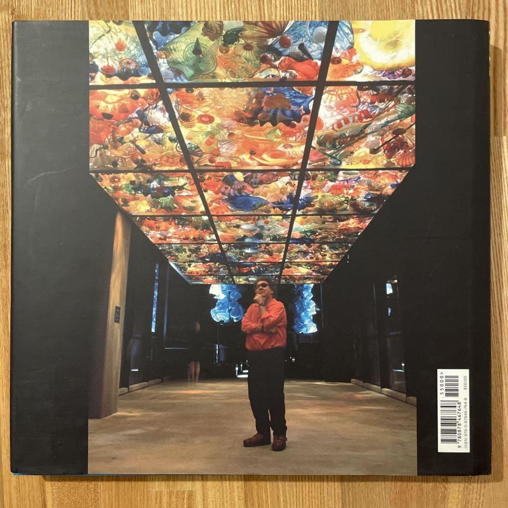 [Б/У] CHIHULY: СКВОЗЬ ЗАЗЕРКАЛЬЕ Иностранные книги