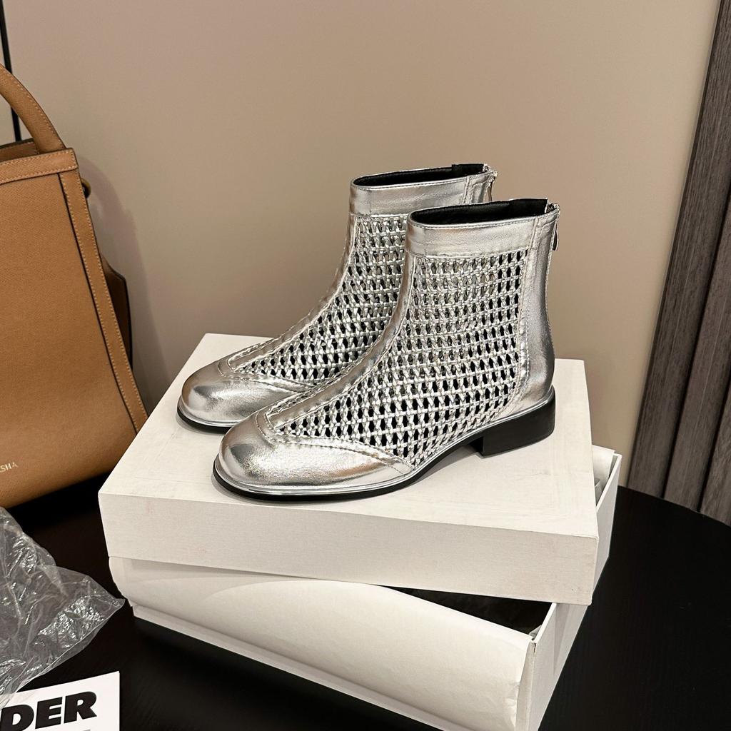 939-1 Челси крутые ботинки 2025 ретро ботинки Мартина летние тонкие женские британский стиль универсальные полые короткие ботинки