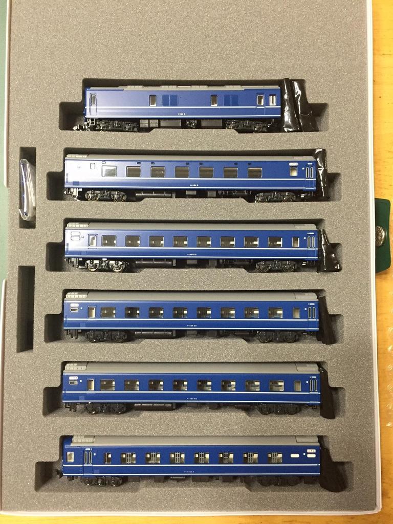 KATO N Gauge 24 Series Sleeper Express Yuzuru Базовый набор Железнодорожная модель пассажирского вагона 6-вагонный 10-811