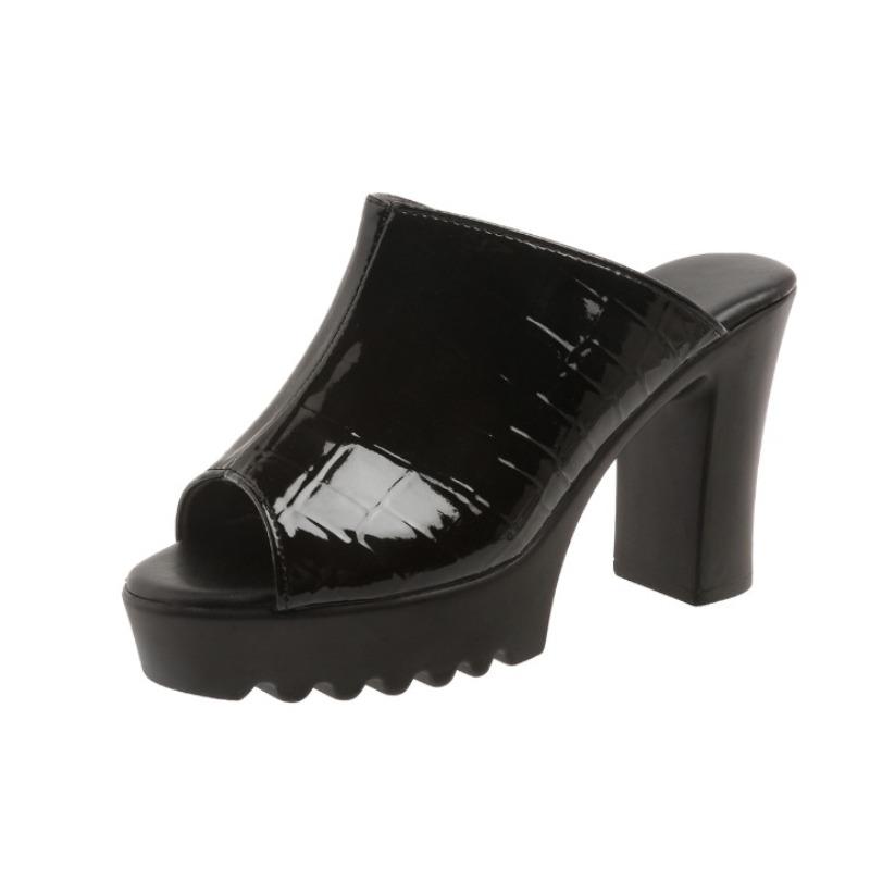 Женские тапочки 2024 года, новые модные сандалии из лакированной кожи с открытым носком и открытым носком, летние повседневные туфли на высоком каблуке для вечеринок