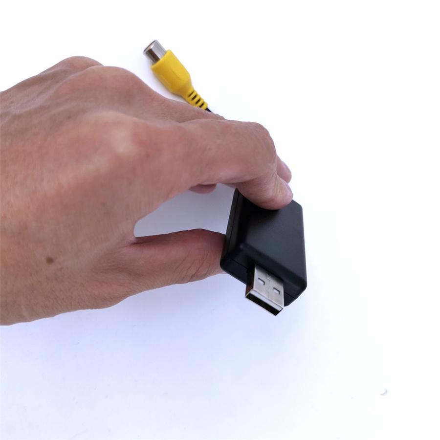 1× адаптер видеовыхода, конвертер USB в интерфейс RCA для стереоплеера Android