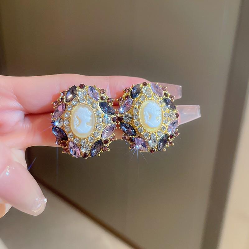 Pearl Tassel Earrings with Silver Needle & Floral Design – Medieval Vintage Style for Women