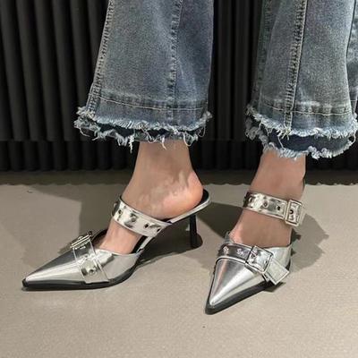 Модные панк-туфли на высоком каблуке с металлической пряжкой для женщин, сексуальные босоножки на шпильке с острым носком, женские летние туфли-лодочки серебристого цвета для вечеринок