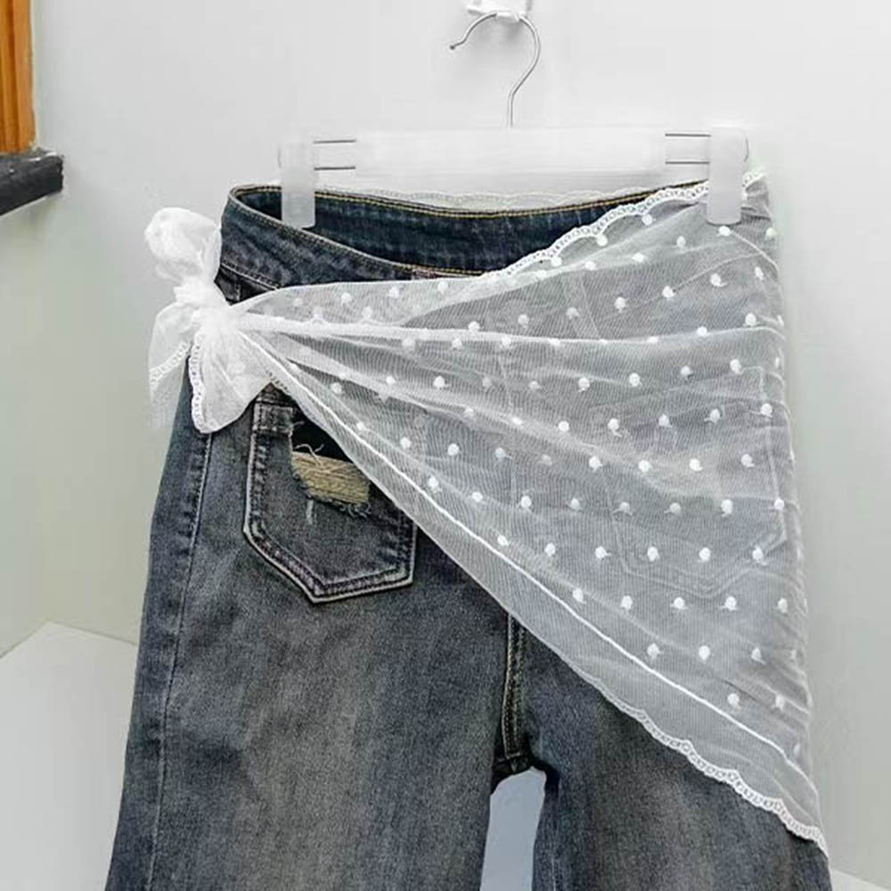 New Hollow Lace Scarf Retro Triangle Headscarf Embroidered Lace Neck Scarf White Lace Up Travel Photo Headband for Women Girls