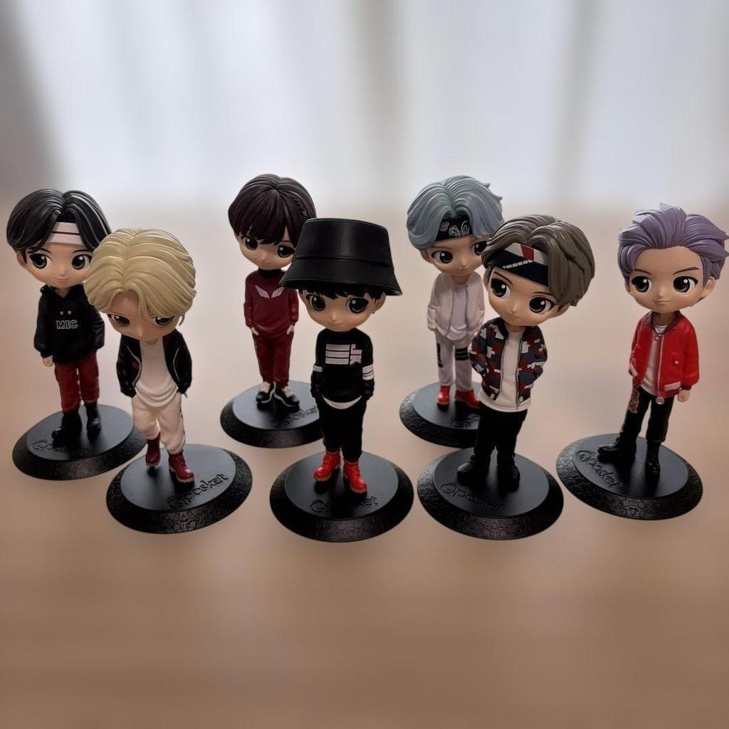 Б/у фигурка BTS TinyTAN Qposket Mic Drop