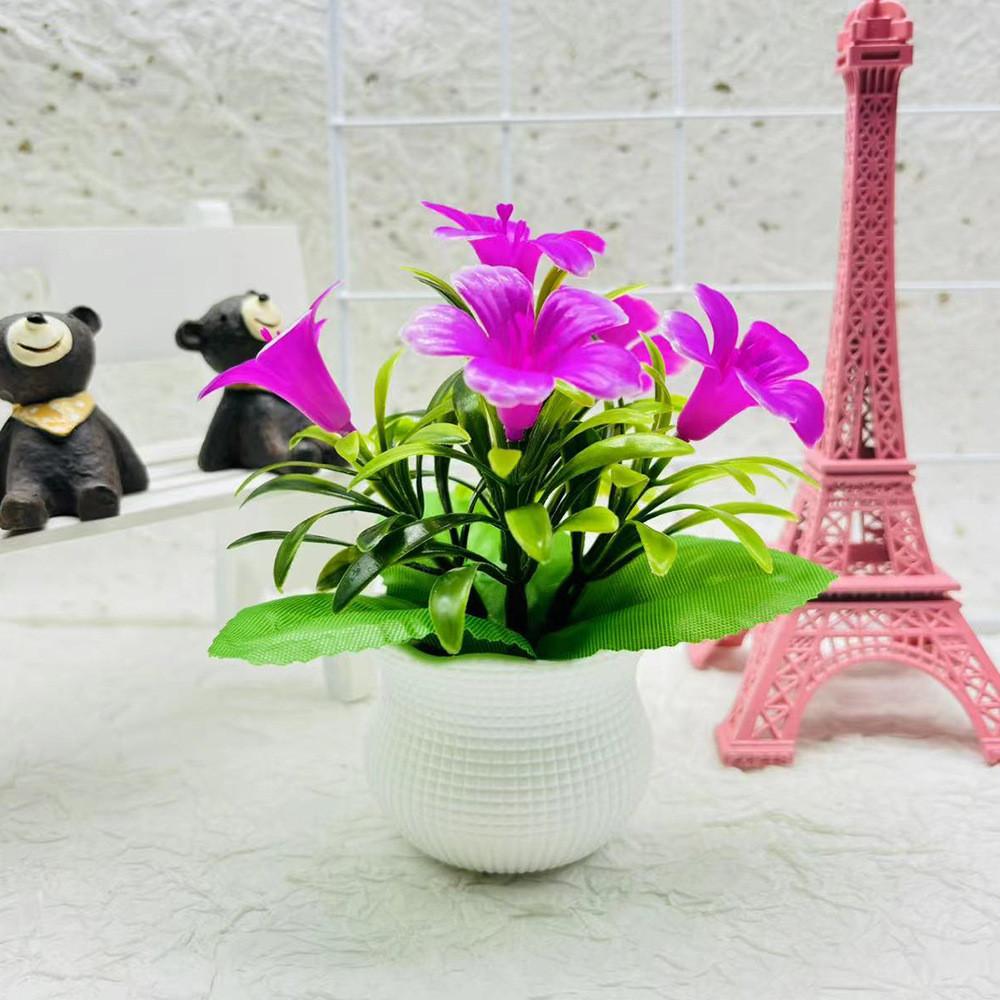 Faux Lily Flower With Durable Plastic Material For Desk Decoration And Gift Item