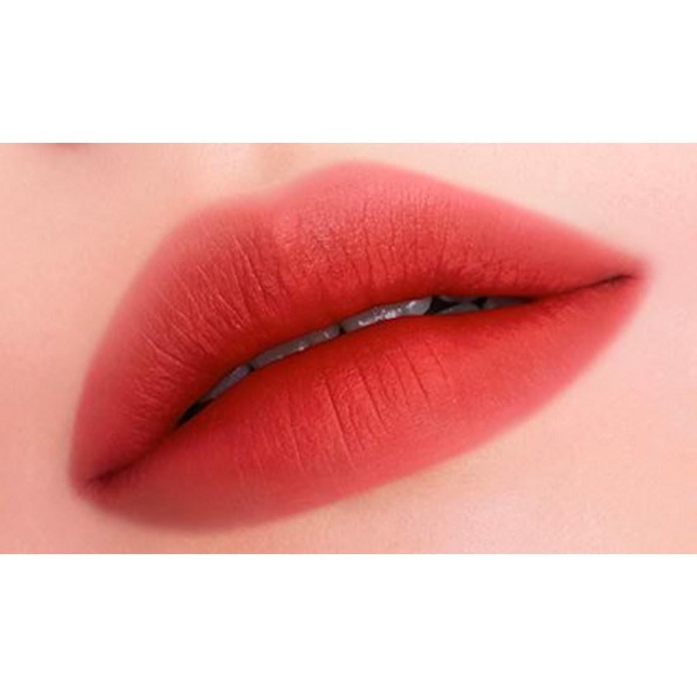 MAC Powder Kiss Liquid Lip Color, Multi It Over, 5 мл, 1 шт.