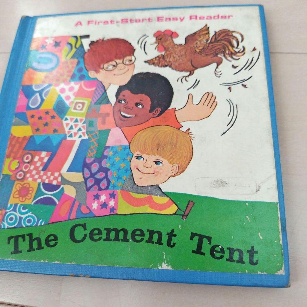 [Б/У] Цементная палатка Винтажная английская иллюстрированная книга