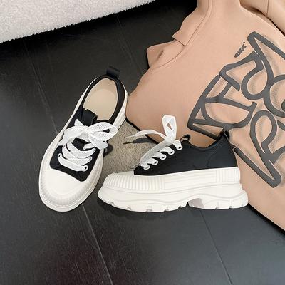 Весенние новые повседневные туфли на толстой подошве с увеличением роста, женские спортивные маленькие белые туфли на шнуровке, модные туфли на платформе