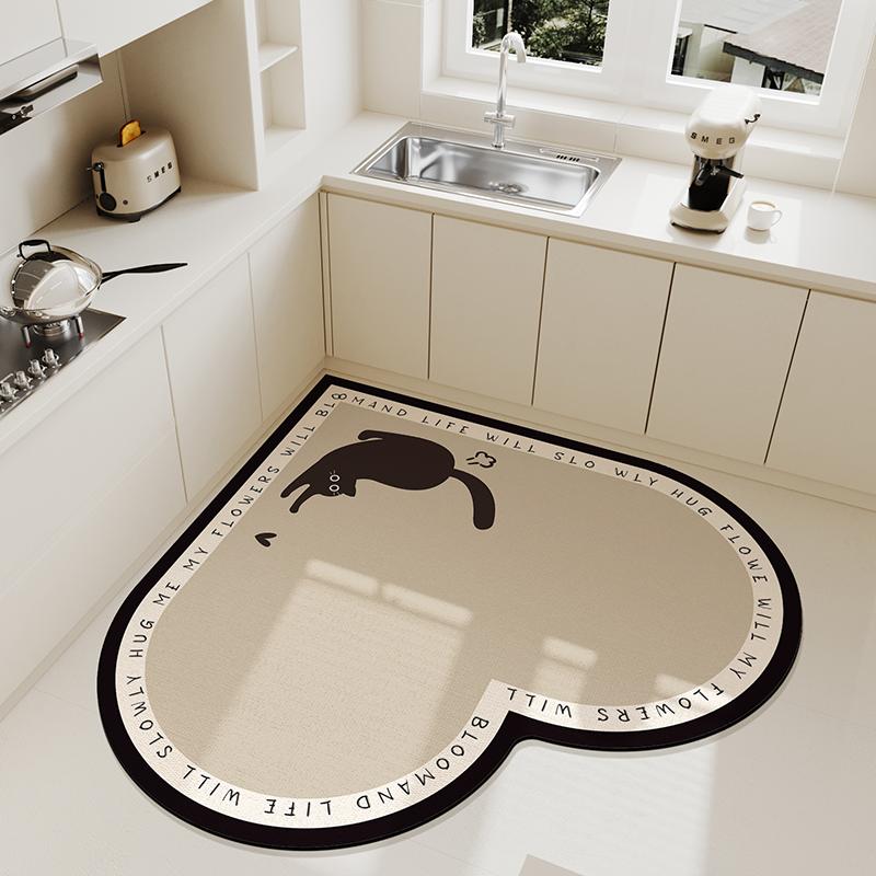 Creative Beige Heart Pattern Kitchen Floor Mat Cream Style Irregular Decoration Home Carpet Easy To Clean Easy Care PVC Foot Mat