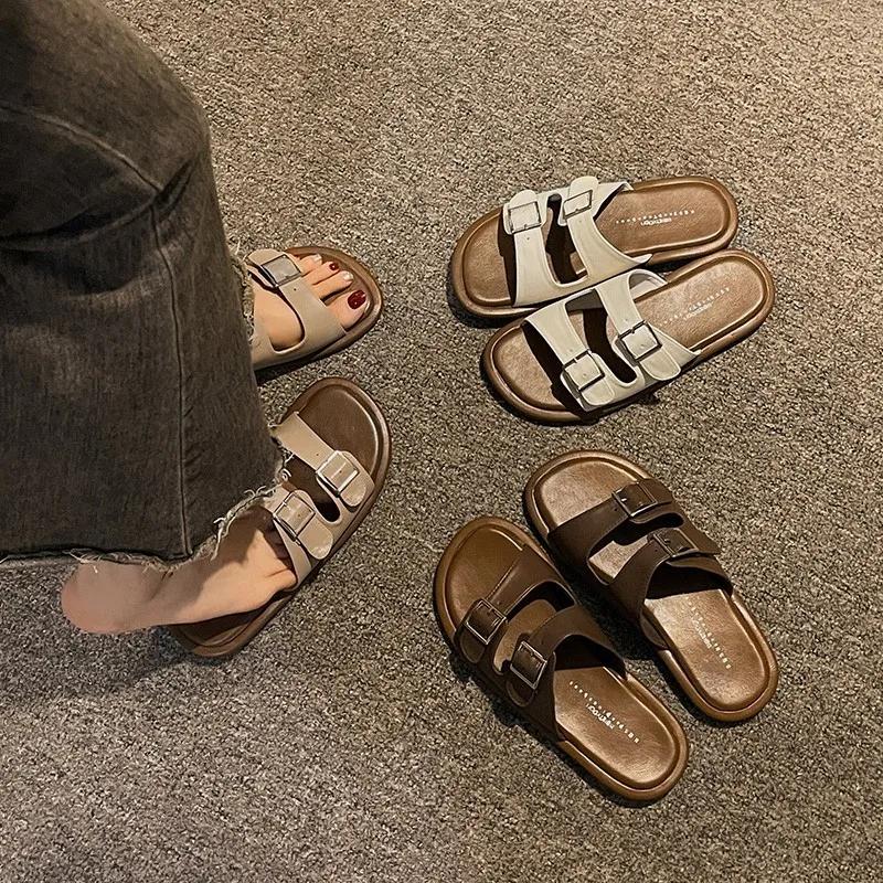 Модные тапочки, повседневная пляжная обувь, тапочки, женские низкие роскошные деревянные туфли, лето 2024, новая мода, однотонные, повседневные