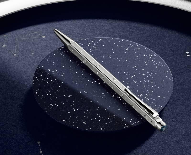 CARAN Шариковая ручка Ecridor Коллекция Рождество 2024 Космический синий с чехлом для ручки Лимитированный Обычный Импортный Продукт D'ACHE Масляная CC0890-024