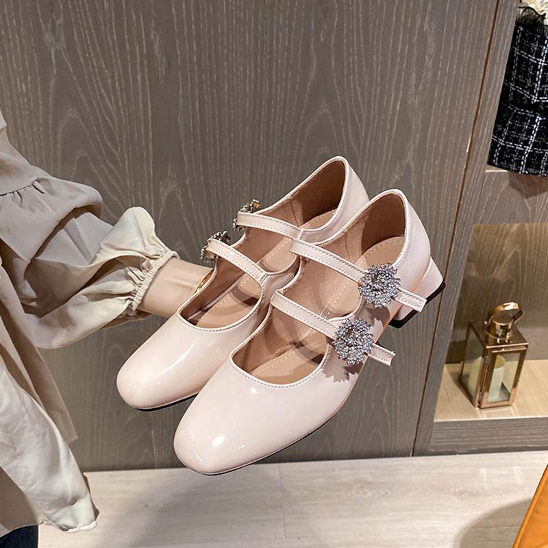 Новые туфли для женщин Современные туфли-лодочки Сексуальные женские туфли со стразами и цветами на высоком каблуке Красивые свадебные туфли